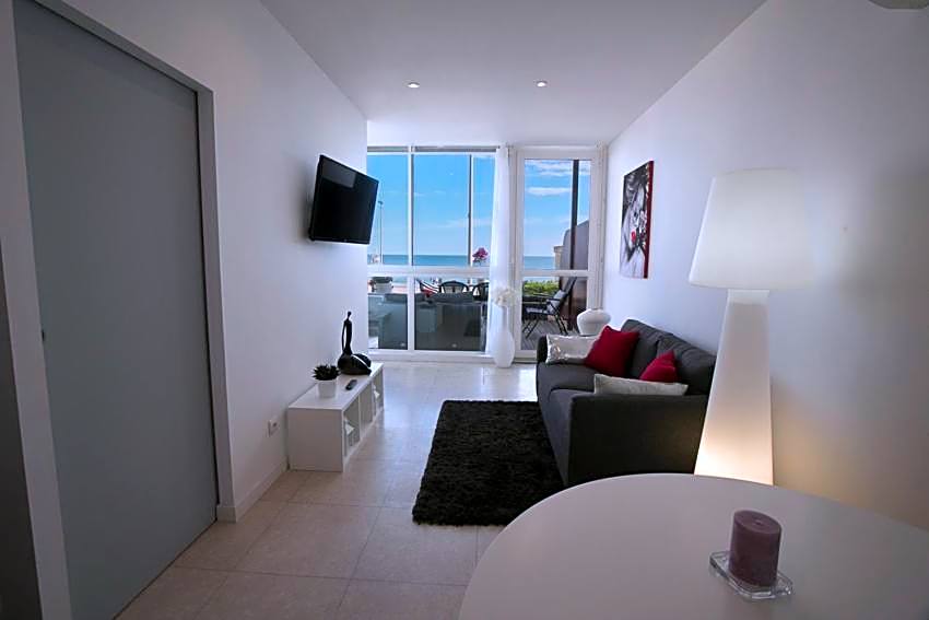 Le Grand Large Bord de Mer Hotel & Appartements