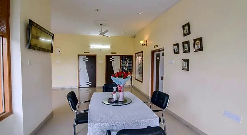 Devendragarh - A Boutique Lake Facing Guest House On Lake Fateh Sagar