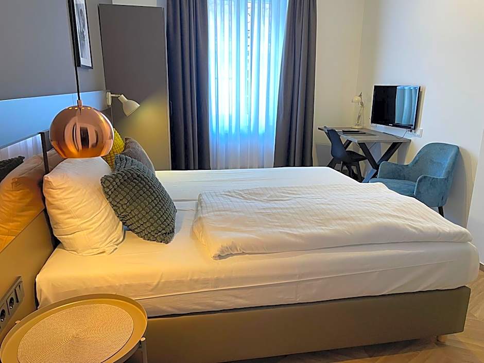 Dom Hotel
