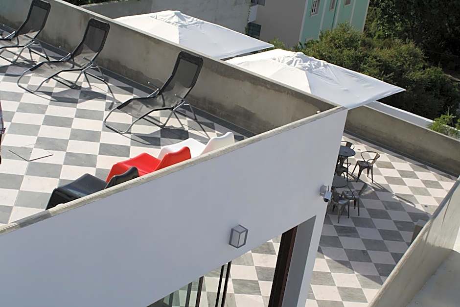 N1 Hostel Apartments and Suites