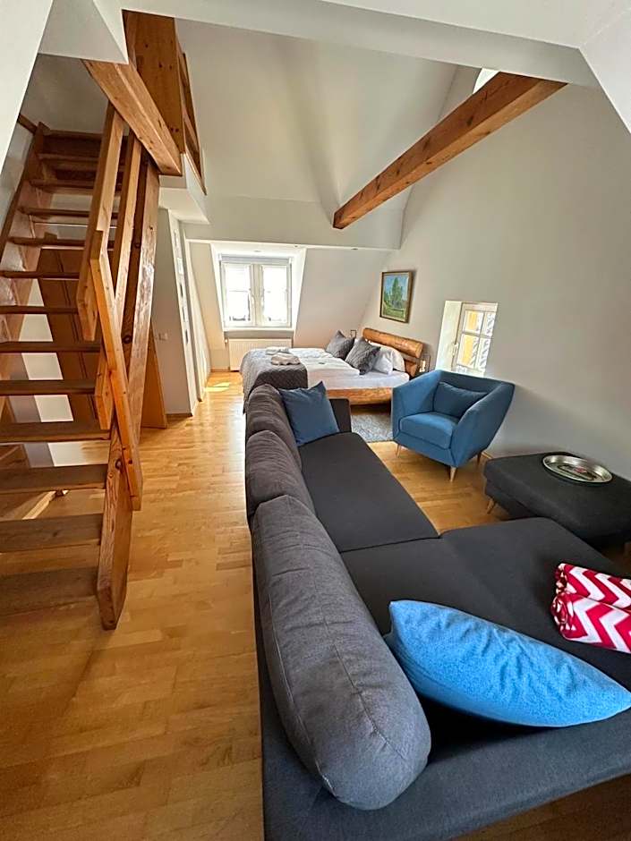 Vinopresso GmbH - Café Römer