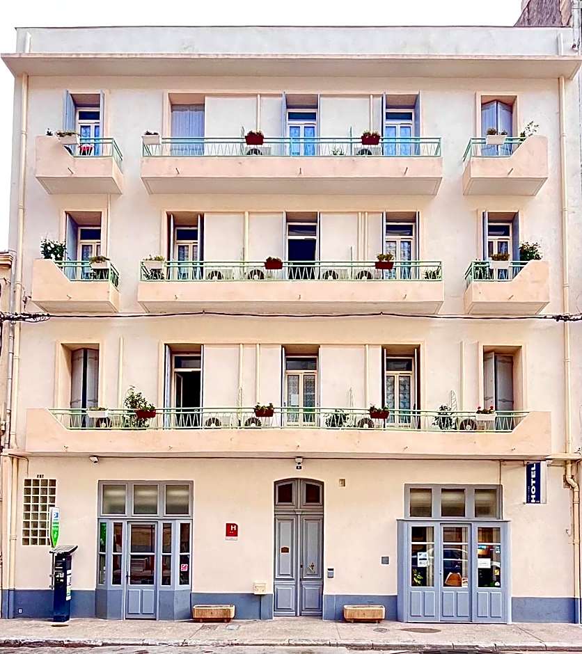 Le National Sète Centre Gare,Ascenseur