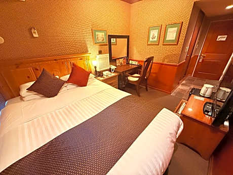 Double Room with Small Double Bed - Smoking