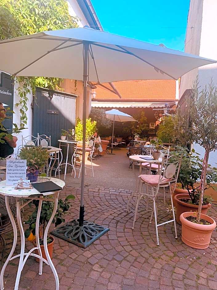 The Hampton Hock's - Wellness & Wine