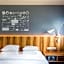 Hyatt Regency Paris Etoile