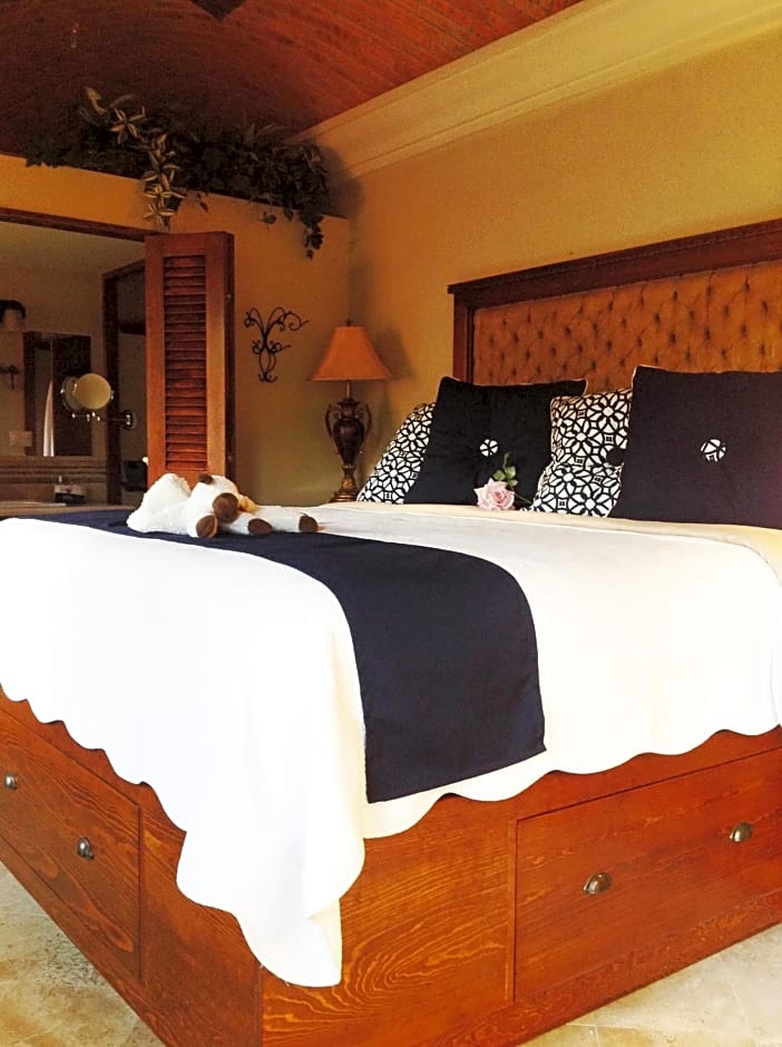 Casa Grande Luxury Boutique Hotel