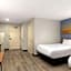 Days Inn & Suites by Wyndham Green Bay WI.