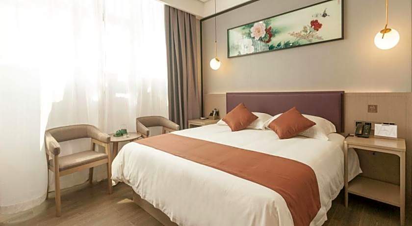 GYA Jiaxing Tongxiang City Century Avenue Hotel
