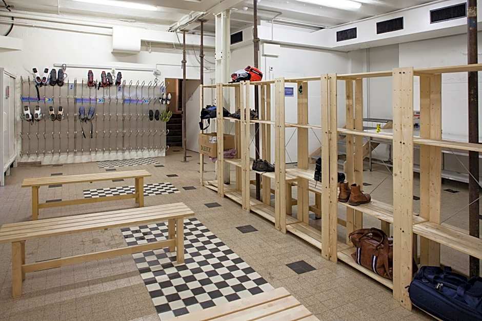 Hotel Montana by Mountain Hotels