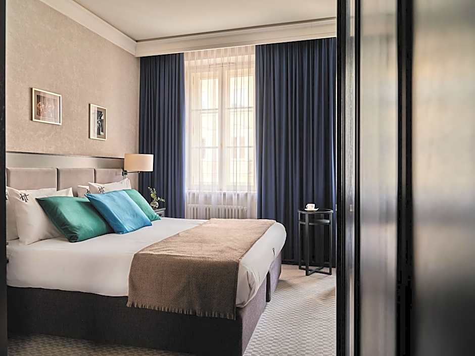 Hotel Teatro Boutique Old Town - Destigo Hotels