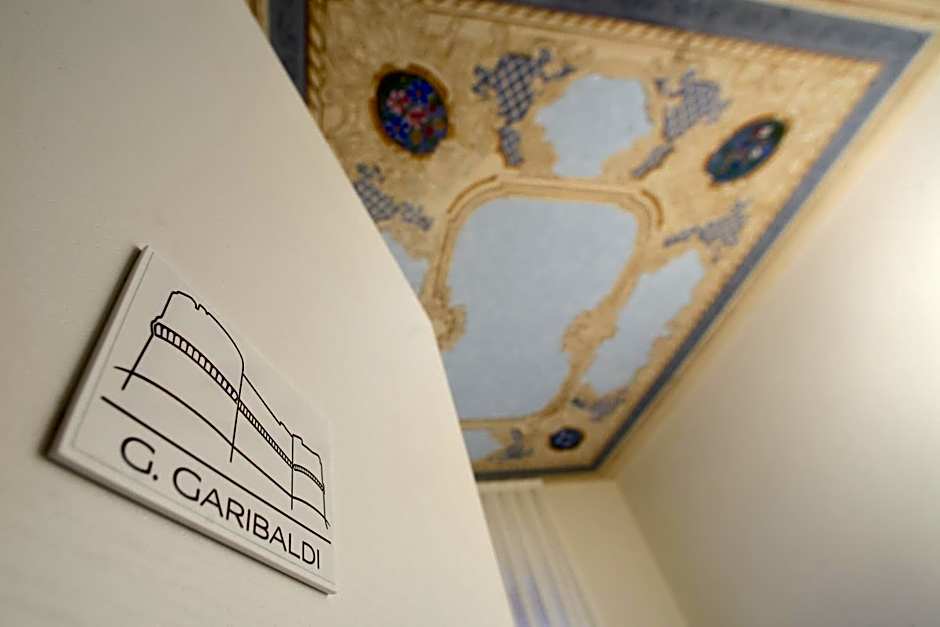 Al Castello Luxury B&B
