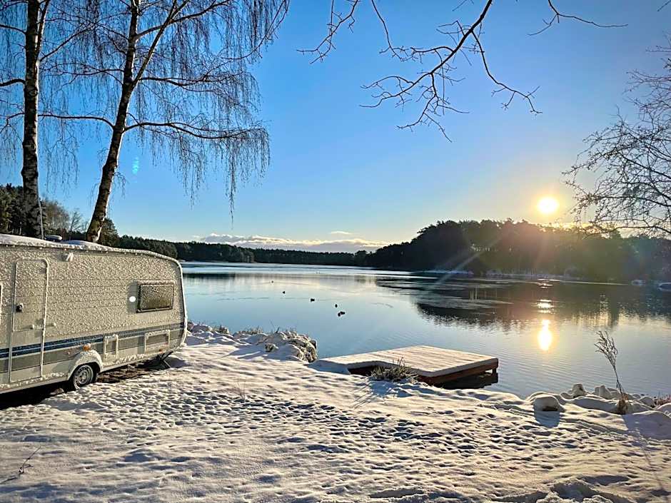 Ośrodek Wypoczynkowy "Julia" w Samociążku