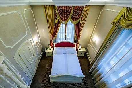 Tower Suite