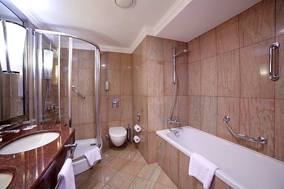 Crowne Plaza Hotel Minsk