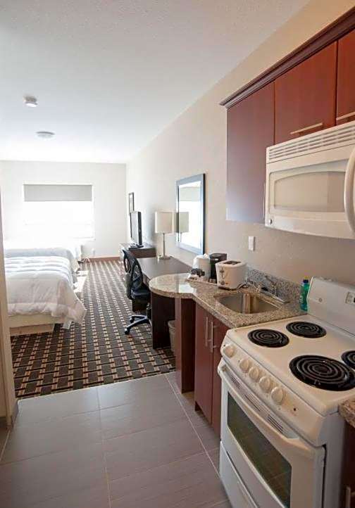 Western Star Inn and Suites Carlyle