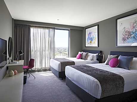 Twin Room with Two Queen Beds