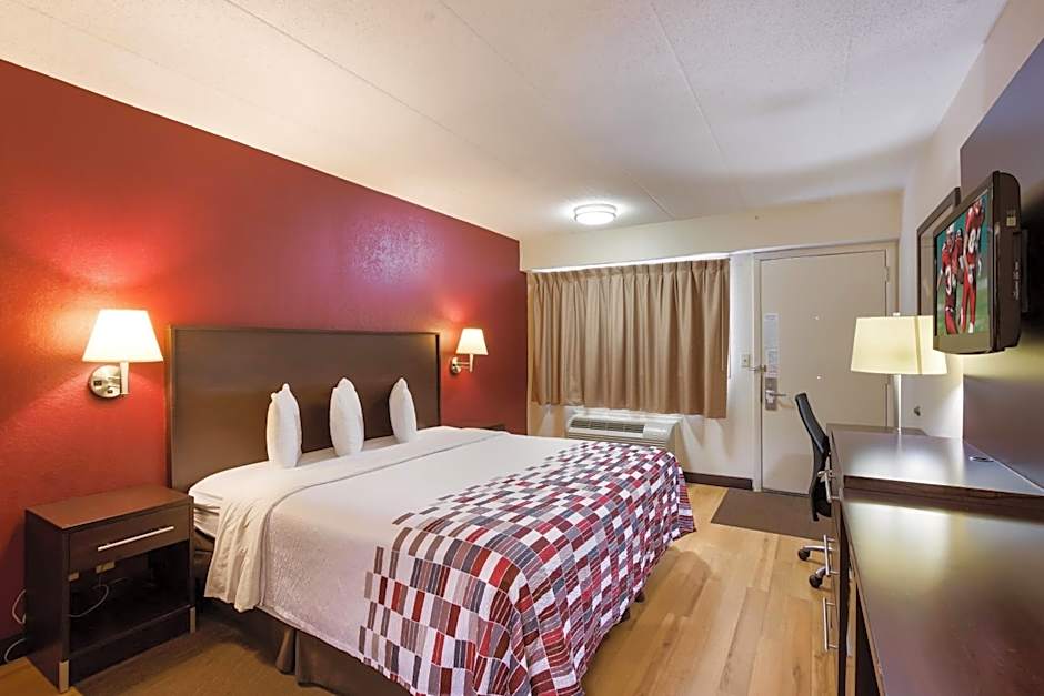 Red Roof Inn Grand Rapids Airport