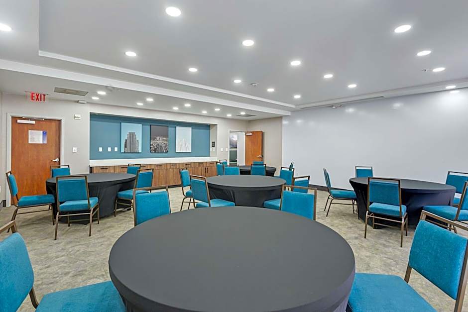 Hampton Inn By Hilton Houston-Pearland