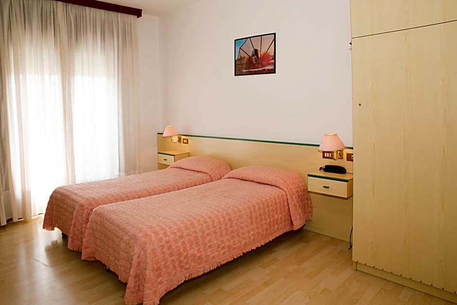 San Marco Hotel FREE PARKING