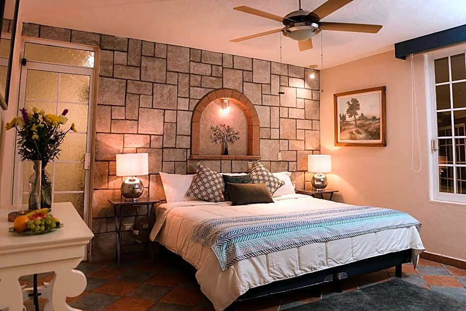 Villa Bella Bed & Breakfast Inn