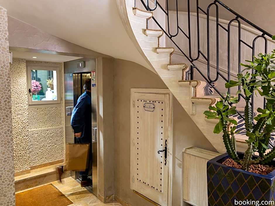 Hotel Daumesnil-Vincennes