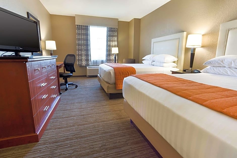 Drury Inn & Suites Cincinnati North