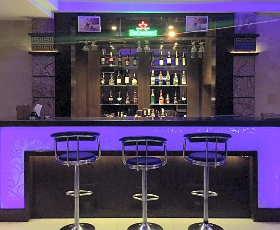 Hotel Royale Residency