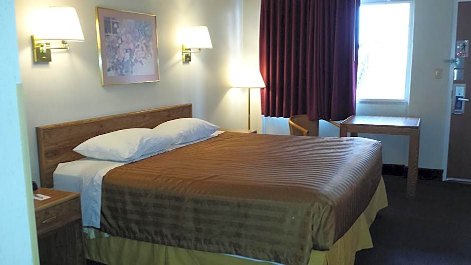 Travelodge by Wyndham Page, View of Lake Powell