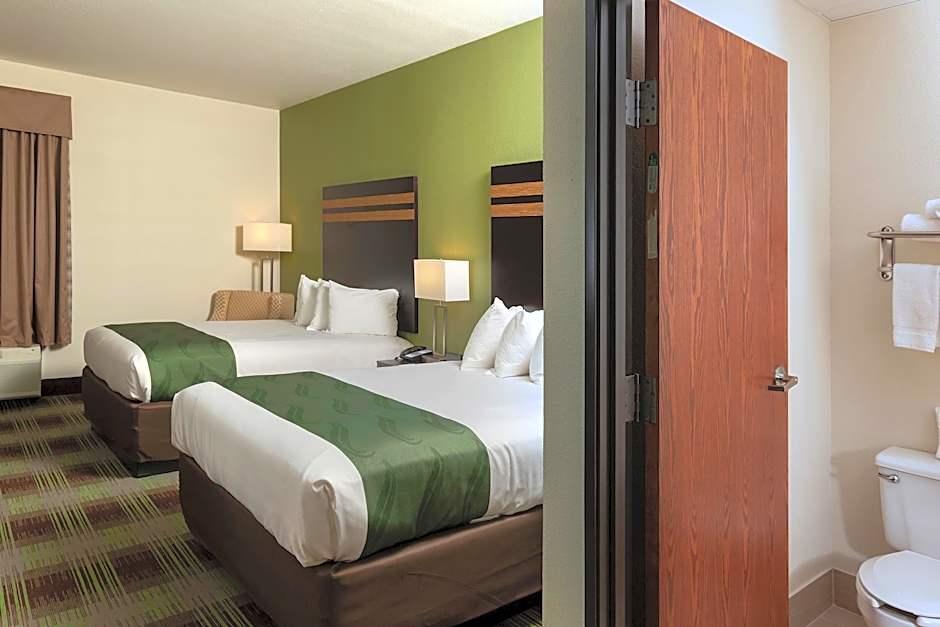 Quality Inn & Suites Mount Vernon