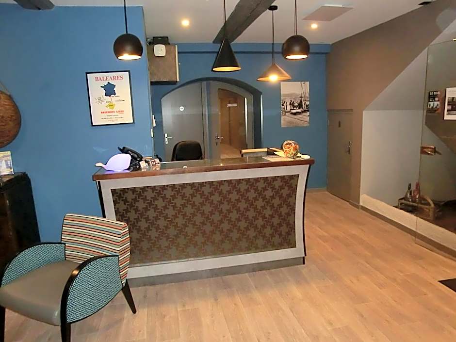 Hotel Sur Le Quai