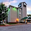 HomeTowne Studios & Suites Bentonville