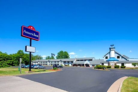 AmericInn by Wyndham Ashland