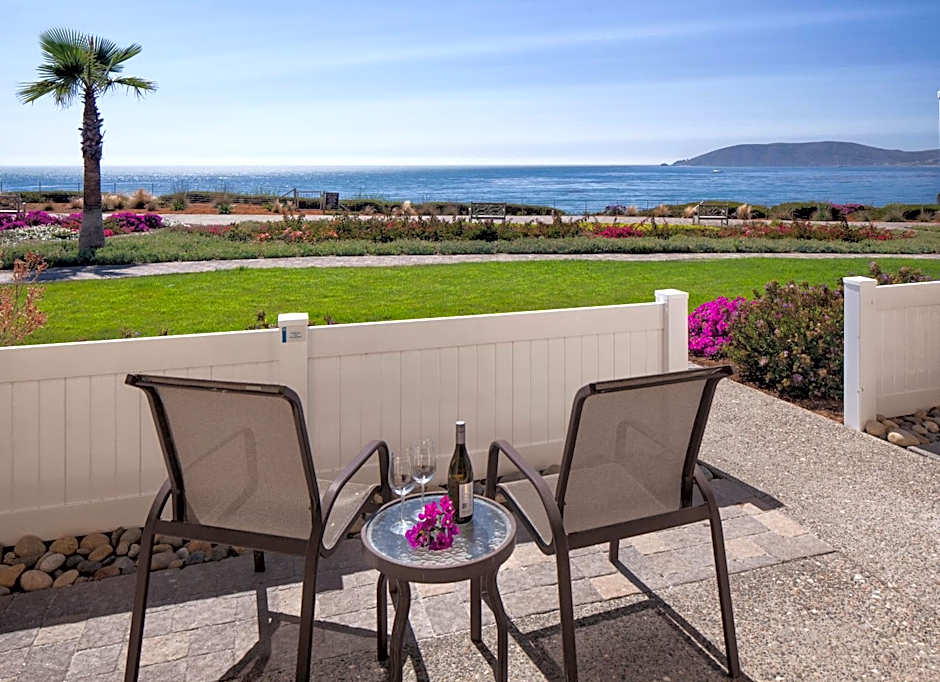 Spyglass Inn