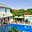 Villa Amphawa