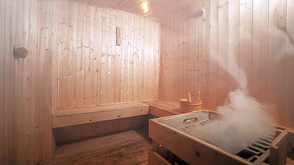 Summit Ttakshang Residency Hotel & Spa - MG Marg