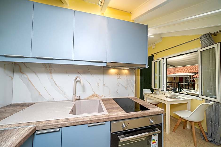 Filalithis Studios & Apartments