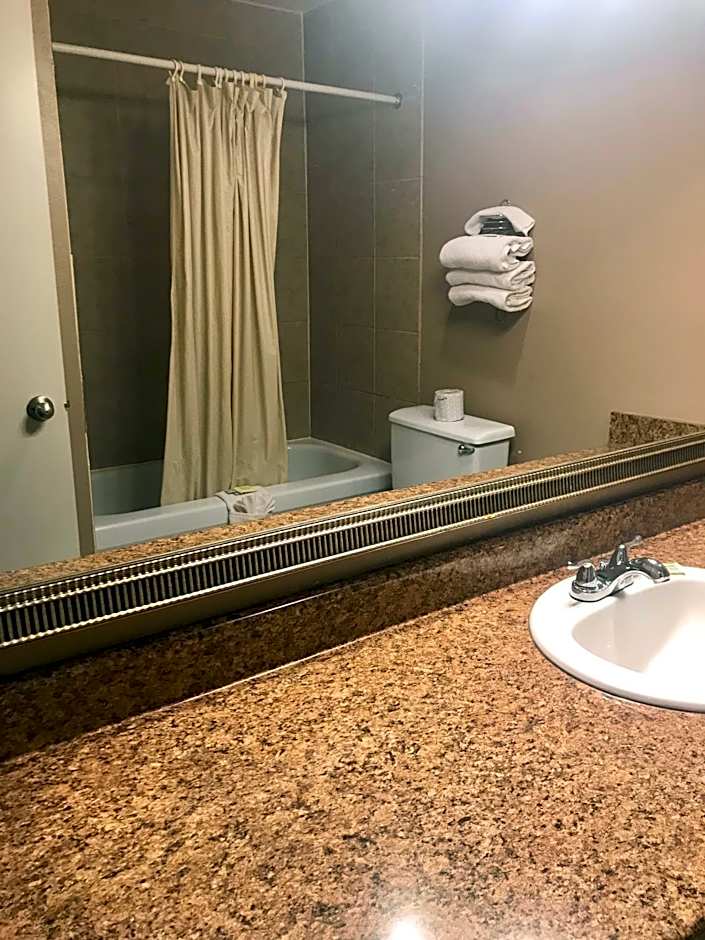 American Inn North Kansas City