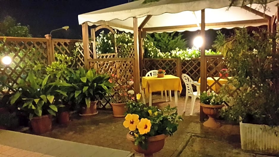 Albergo Hotel Garden Ristorante