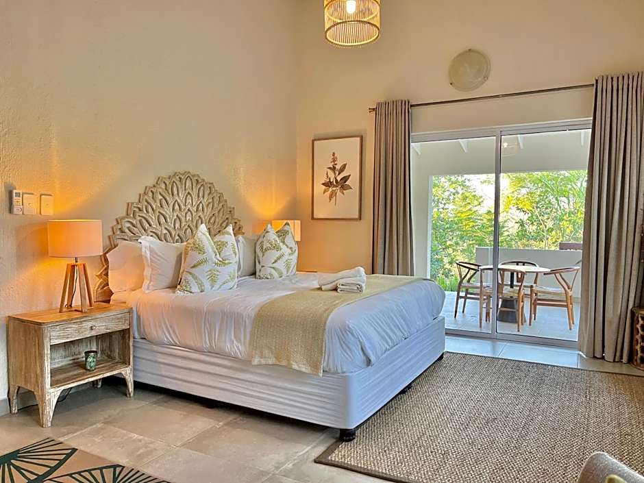 Bushbaby Valley Lodge