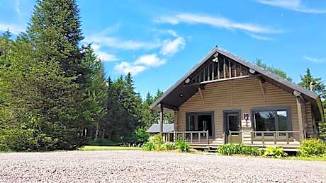 Les Chalets Tourisma - Chalet en bois rond avec spa - Chalet du 4e