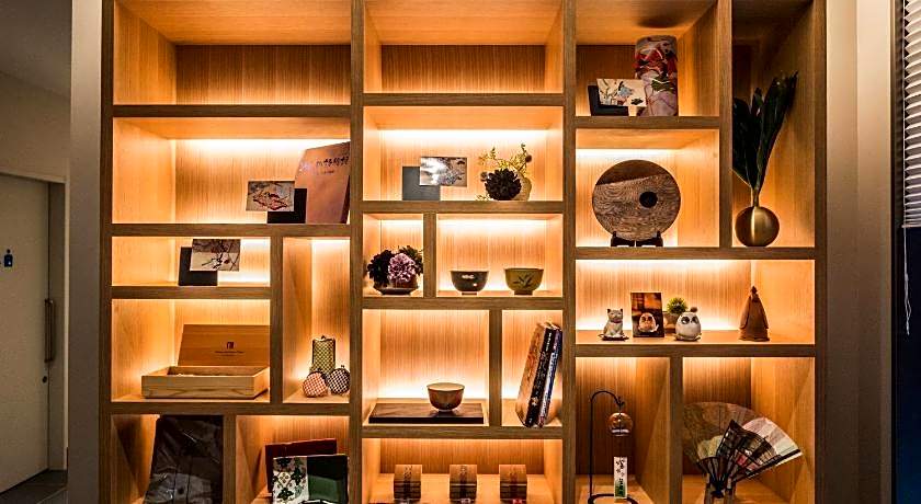 Tomoya Residence Hotel Kyoto Nijo Takakura