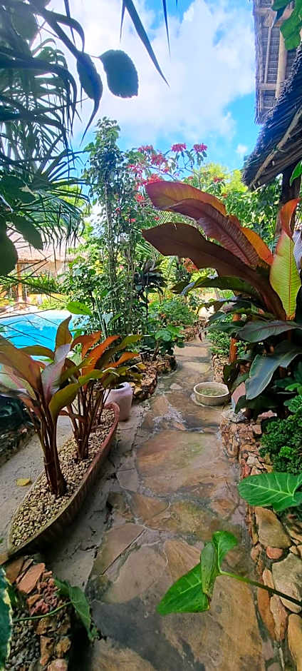 Salama & Mbuyuni Bungalows