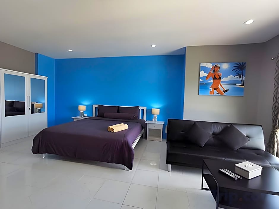 Karon Studio Apartment