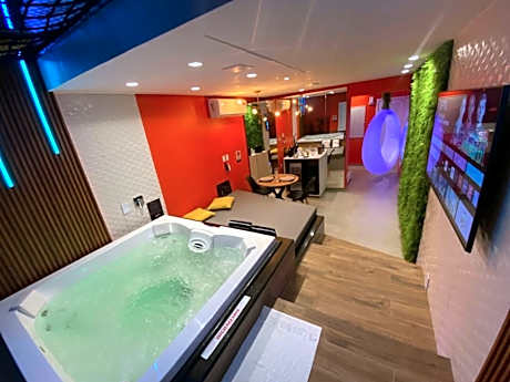 Deluxe Double Room with Bath