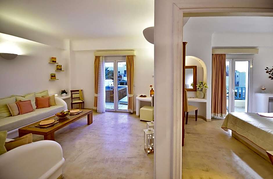 Tamarix Del Mar Suites