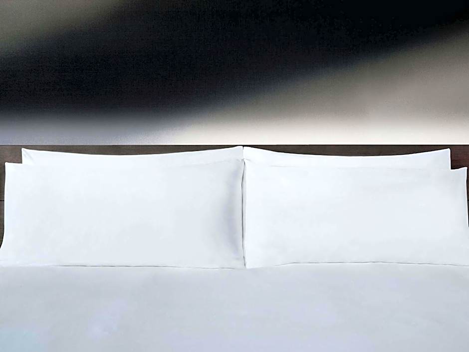 Novotel Toronto Centre