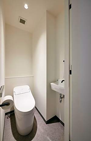 Standard Twin Room - Non-Smoking