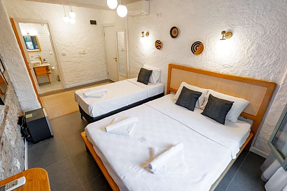 The Comelly Alaçatı