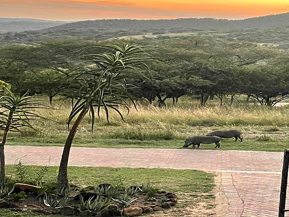Khululeka Safaris Lodge