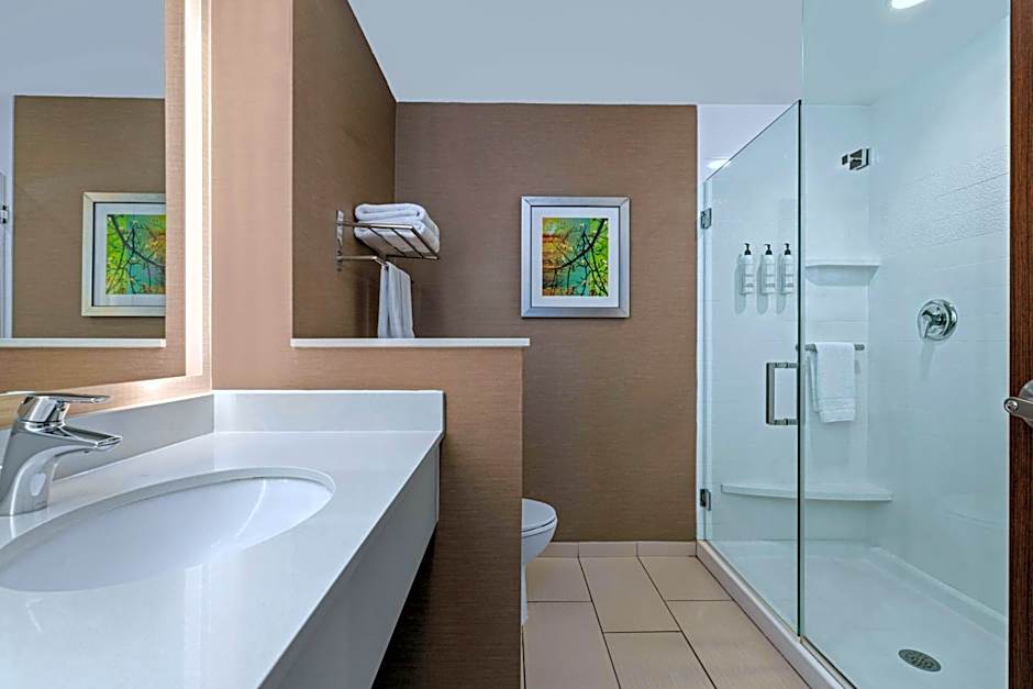 Fairfield by Marriott Inn & Suites Dayton Downtown